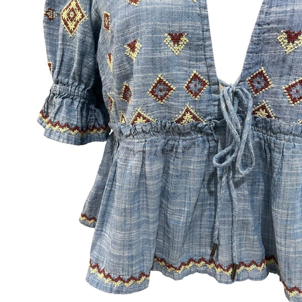FREE PEOPLE Tallulah Embroidered Chambray Puff Sleeve Cropped Top Size S - Picture 10 of 13